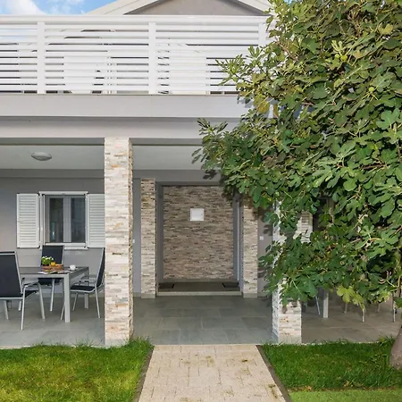 Apartman Kosic 1 By Interhome *