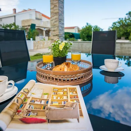 Kosic 1 By Interhome * Вир